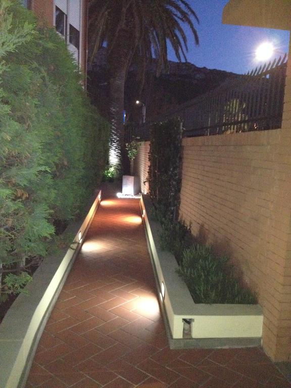 B&Beach Cagliari Guest House Exterior photo